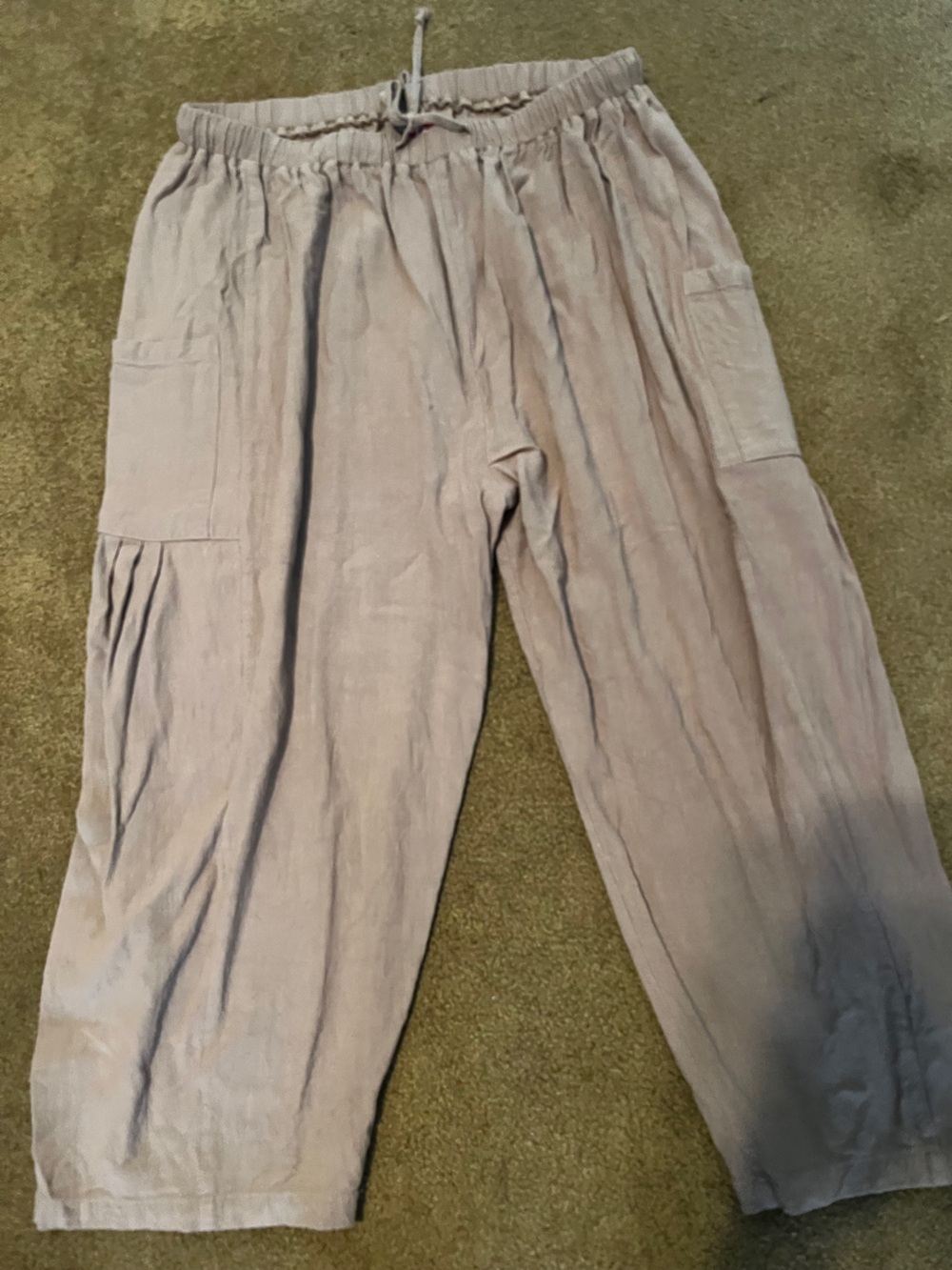 Tarse Relaxed Cargo Pants in Light Beige